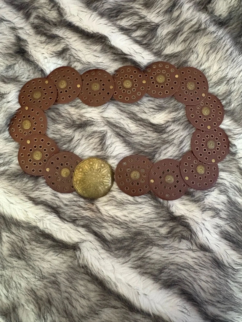 Wide Brown Circle-Stud Leather Belt with Ornate Gold Buckle - Picture 3 of 3